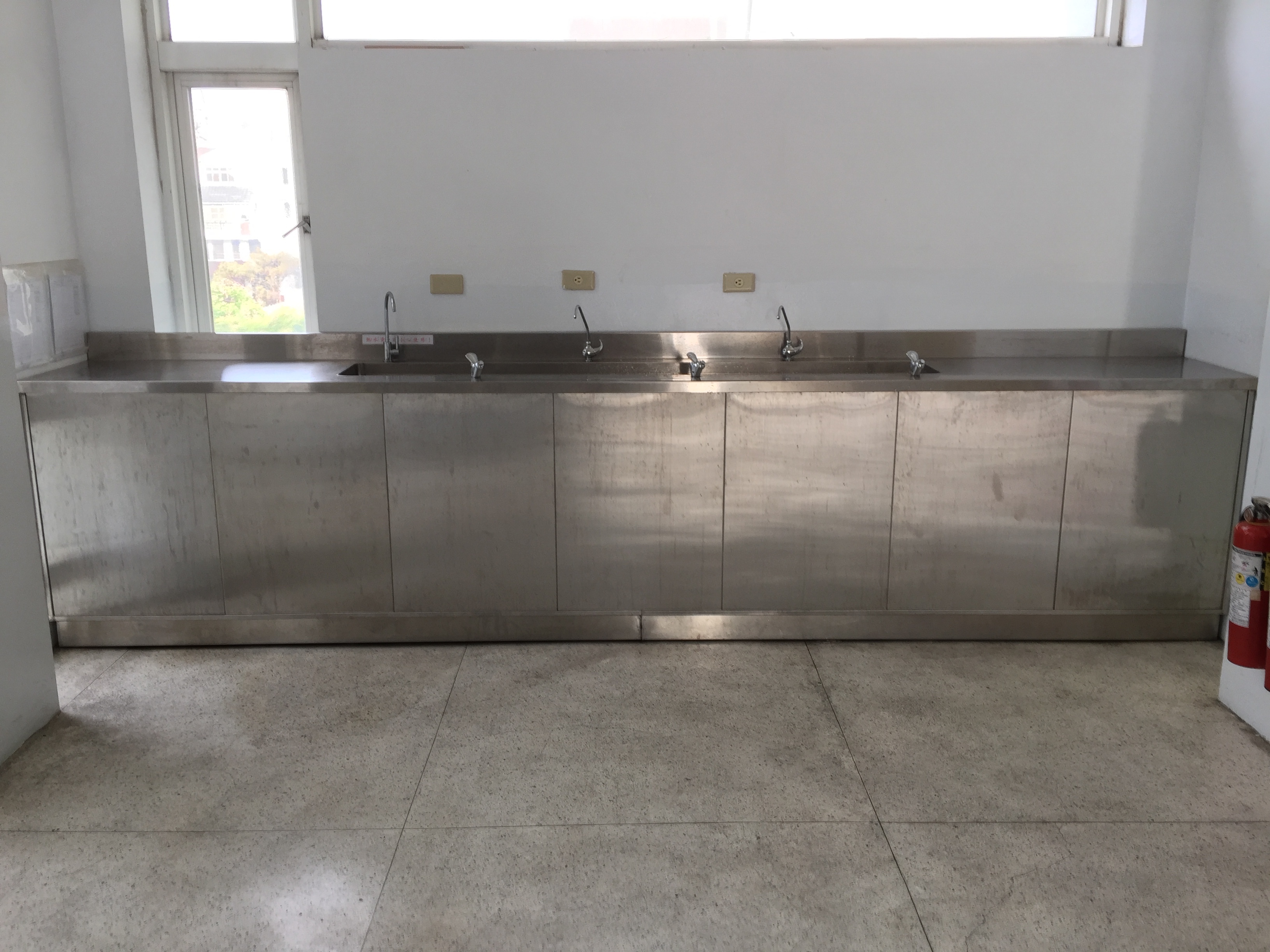 大山淨水葳格高中附設小學迦拿生飲系統1